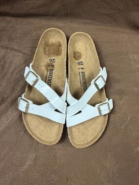 Birkenstock Women Slide Sandals White Buckle Adjustable Strap EU 43 Cork Insole